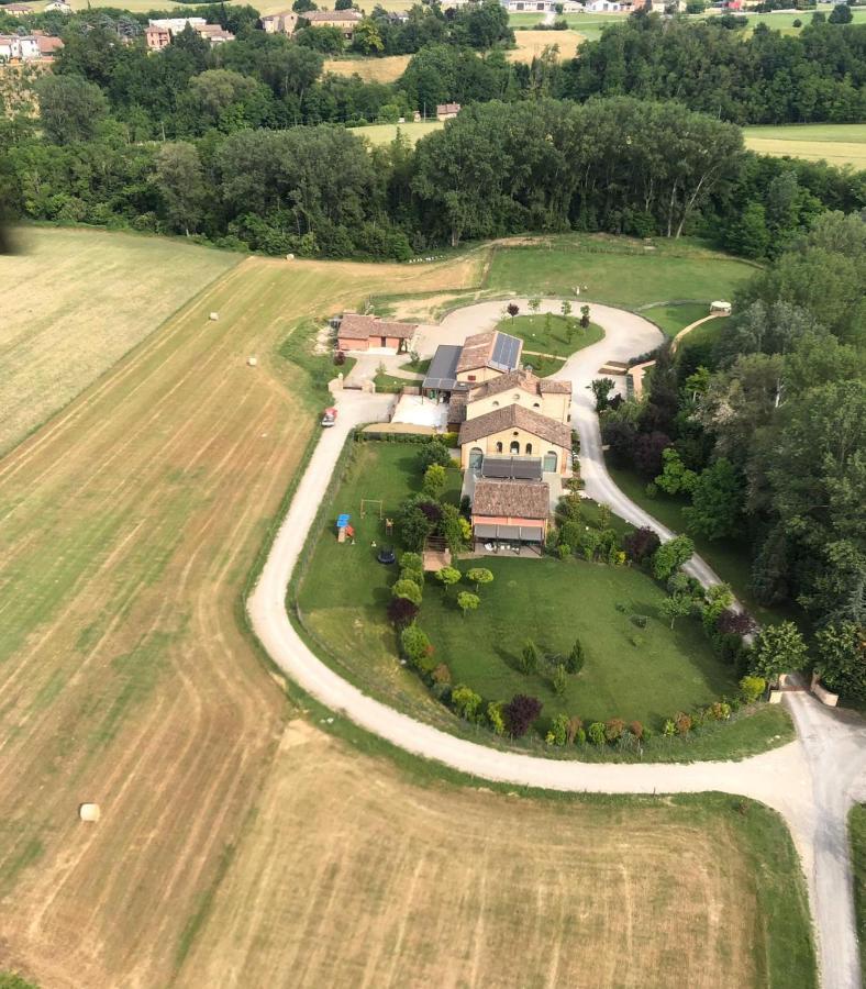 Vila La Rondanina Castelnuovo Fogliani Exteriér fotografie